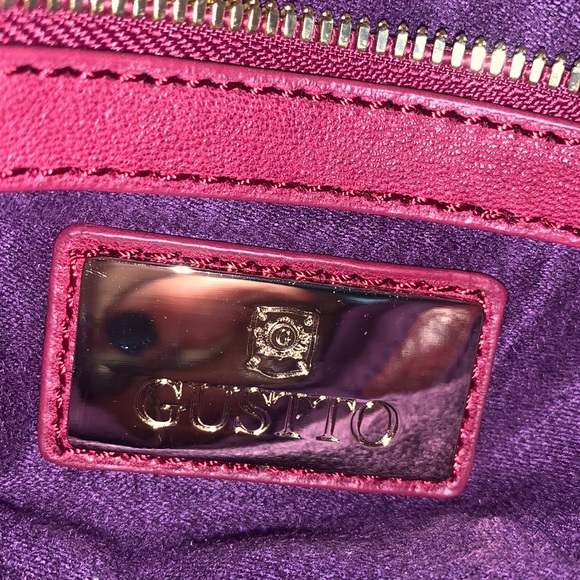 Gustto NWOT bag or crossbody - Picture 12 of 15